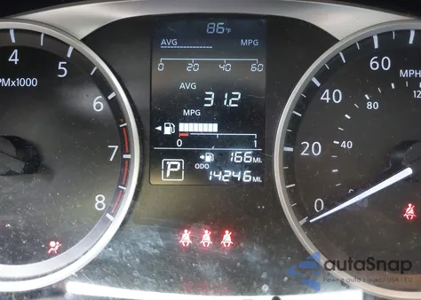 2024 Nissan Kicks S Xtronic Cvt from USA, damaged, VIN 3N1CP5BV4RL584551